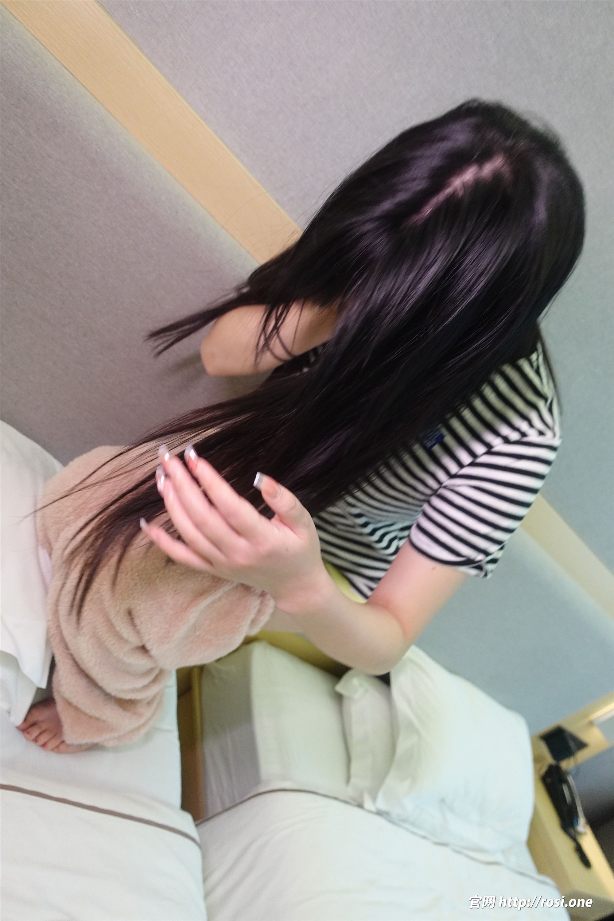 ROSI写真 2022.02.23 NO.3733